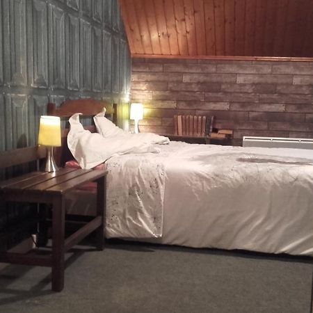 Auberge De Mandrin Dullin Kültér fotó
