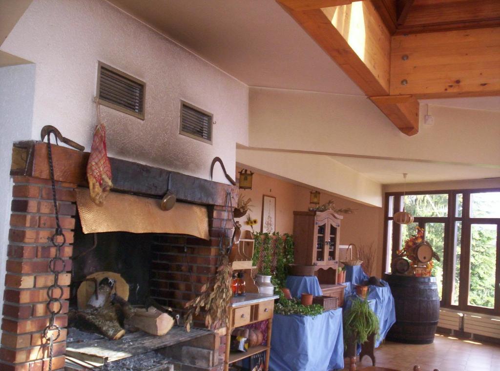 Auberge De Mandrin Dullin Kültér fotó